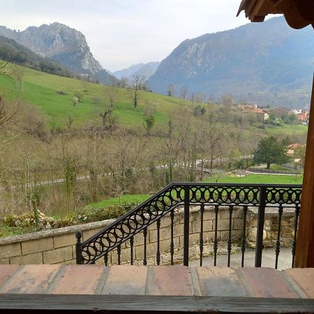 Apartamentos El Ardinal Arenas De Cabrales Dış mekan fotoğraf