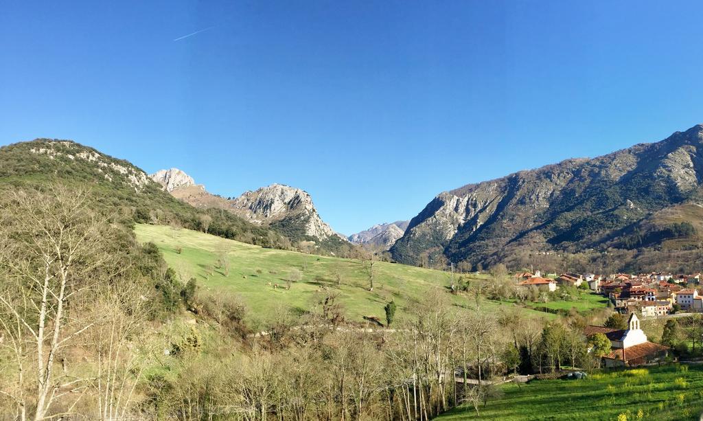Apartamentos El Ardinal Arenas De Cabrales Dış mekan fotoğraf